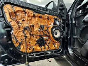 Read more about the article Jeep Grand Cherokee – car audio, wideorejestratory i wygłuszenie