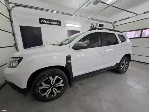 Read more about the article Dacia Duster – kompleksowe wygłuszenie kabiny i nadwozia
