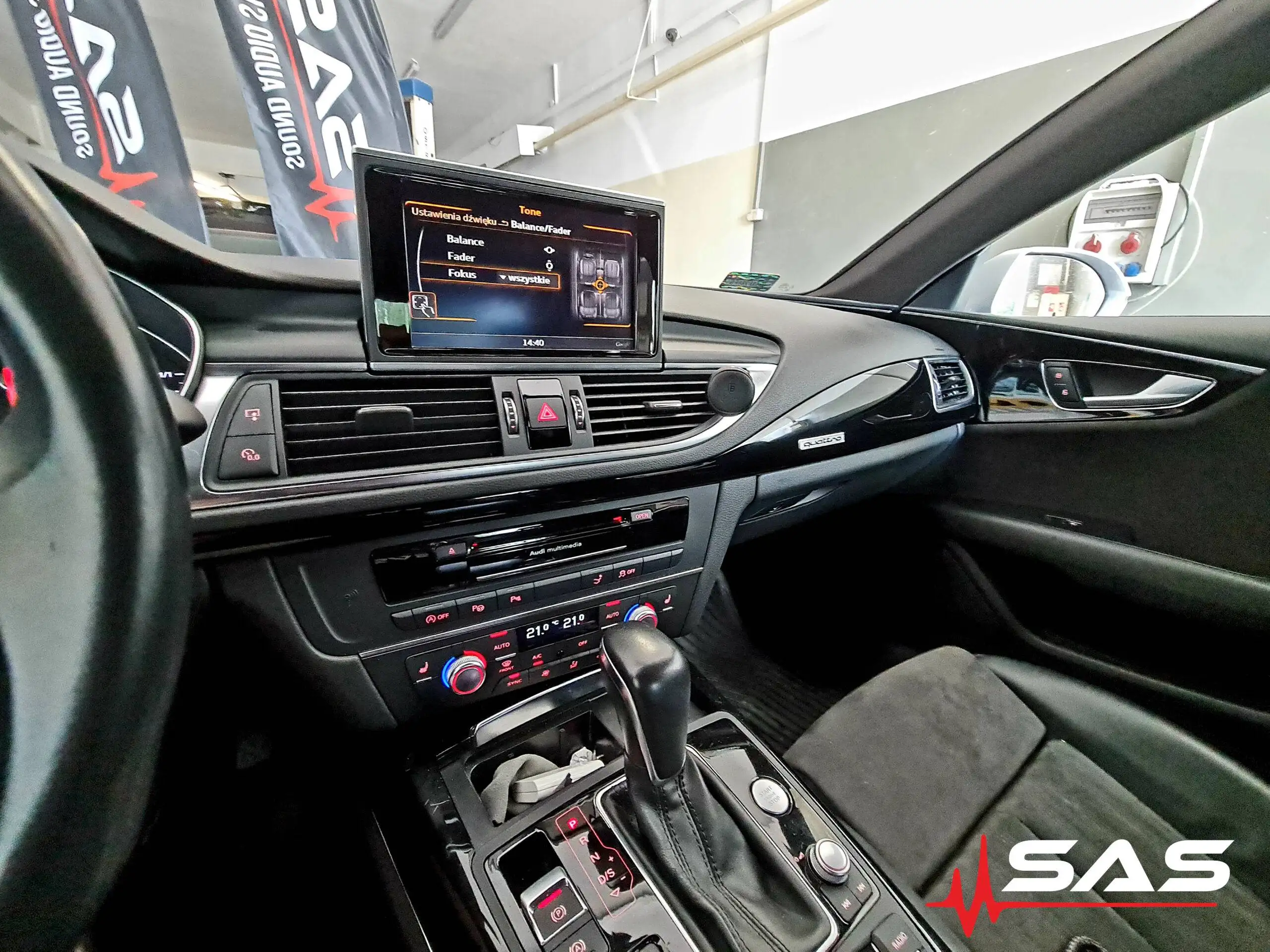 You are currently viewing Audi A7 – głośniki AudioCircle i wytłumienie drzwi
